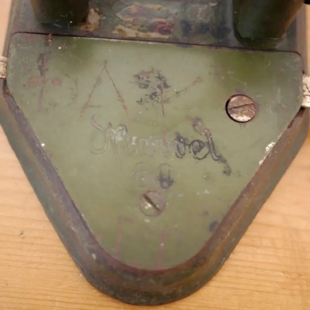 Vintage Marvel 60 Wilson Jones All Metal Industrial Era 2 Hole Paper Punch Olive